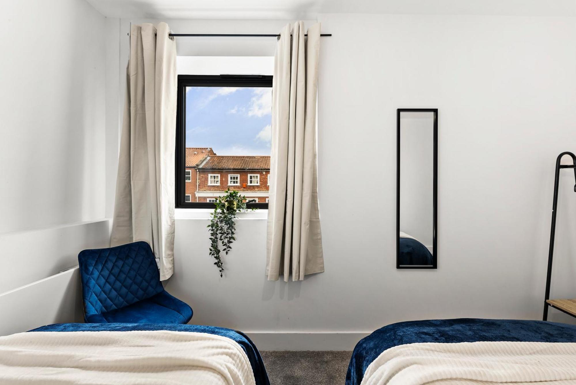 Comfortable 2-Bedroom Stay In NWI Exteriör bild